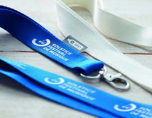 GiftRetail MO6100 - LANY RPET RPET Lanyard Blauw